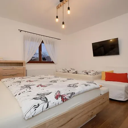 Homestay szállás Malá Farma *